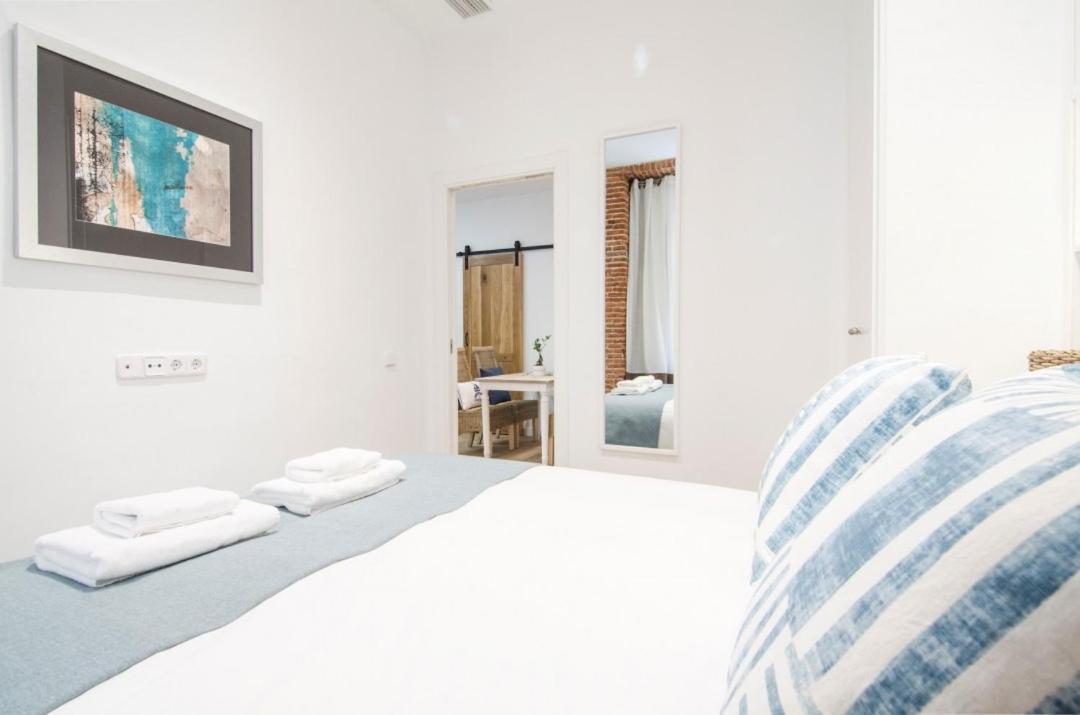 Comfy And Centric- 2Bd 1Bth- Espoz Y Mina Apartment Мадрид Екстериор снимка